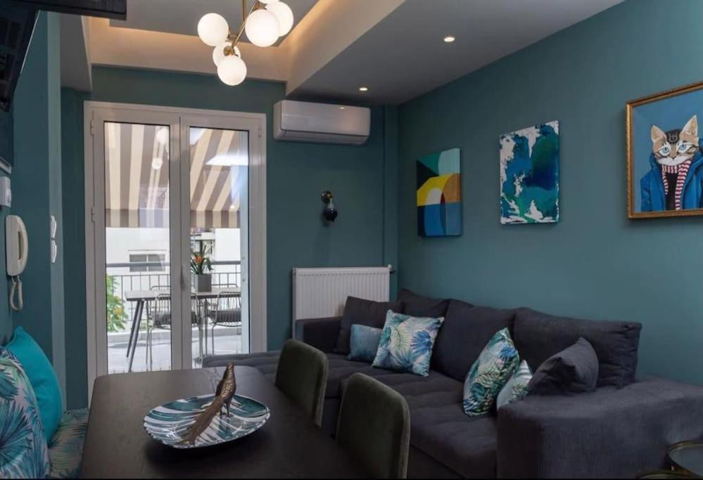 Artistic Apt In Vibrant Gazi With Large Terrace By Ghh Афины Экстерьер фото